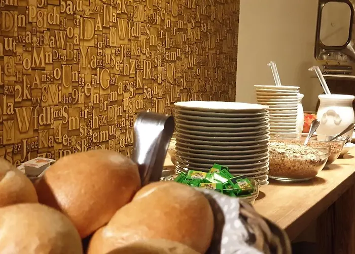 3 Gemsen 公寓式酒店